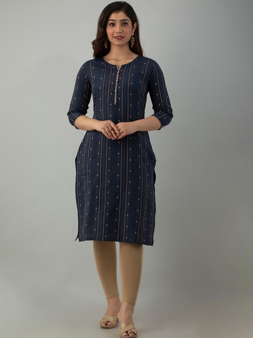 

Charu Women Blue Striped Kurta