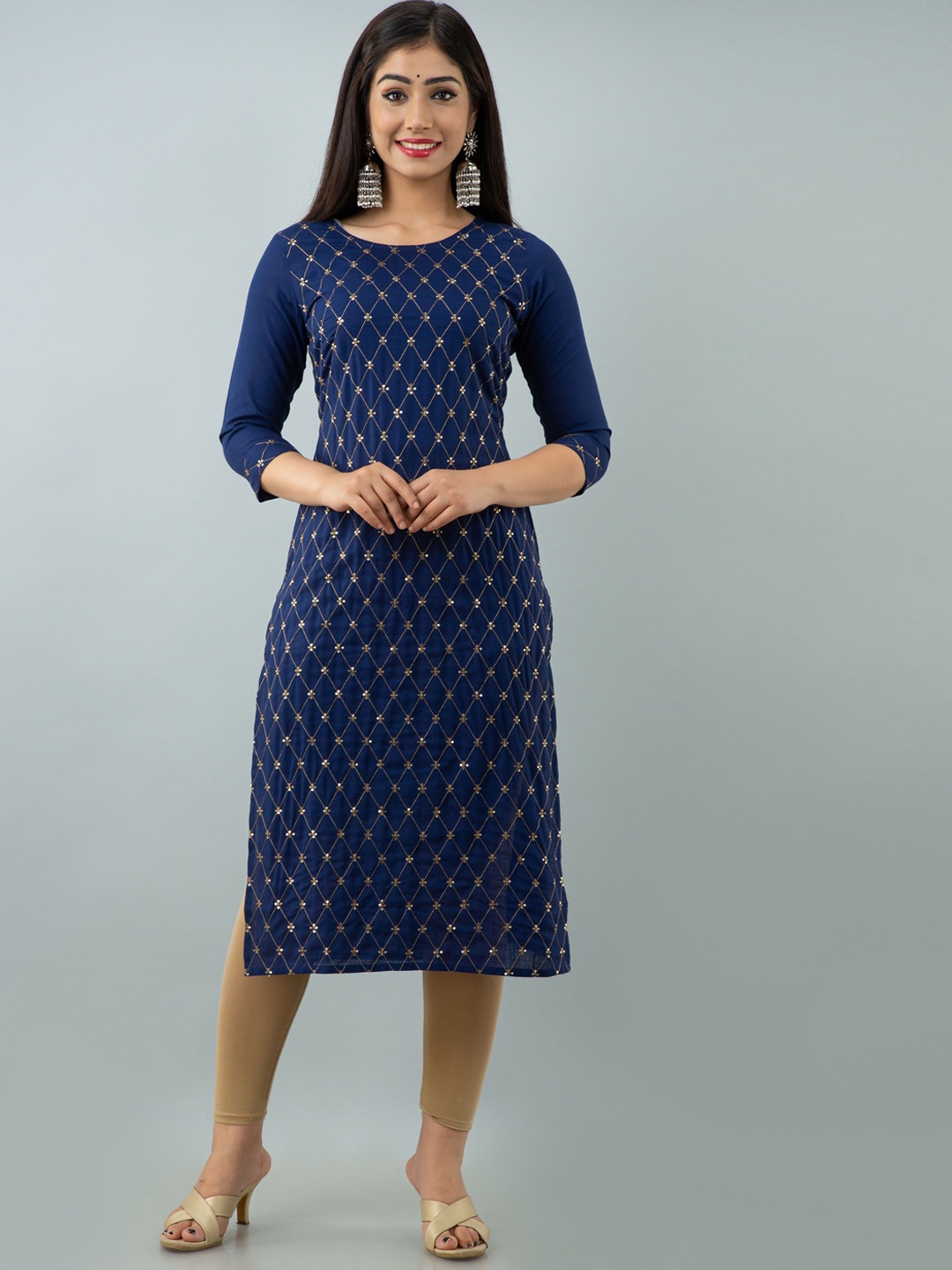 

Charu Women Navy Blue Thread Work Kurta