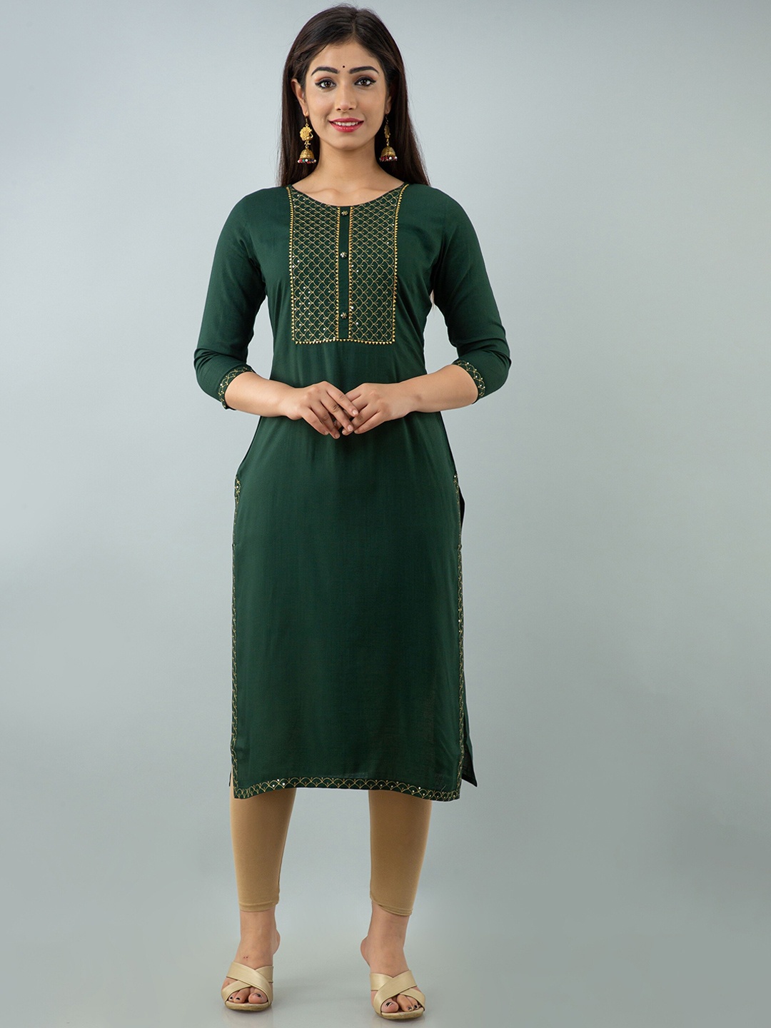 

Charu Women Green Geometric Printed Kurta
