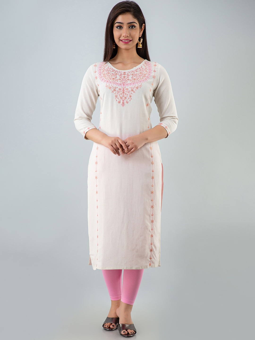 

Charu Women White Thread Work Kurta