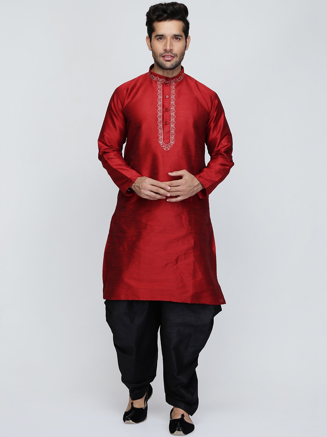 

ROYAL KURTA Men Maroon Floral Embroidered Dupion Silk Kurta with Pyjamas