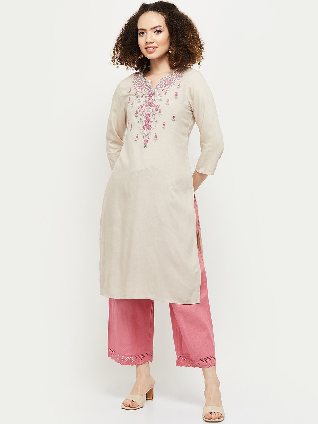 

max Women Cream-Coloured Yoke Design Thread Work Kurta