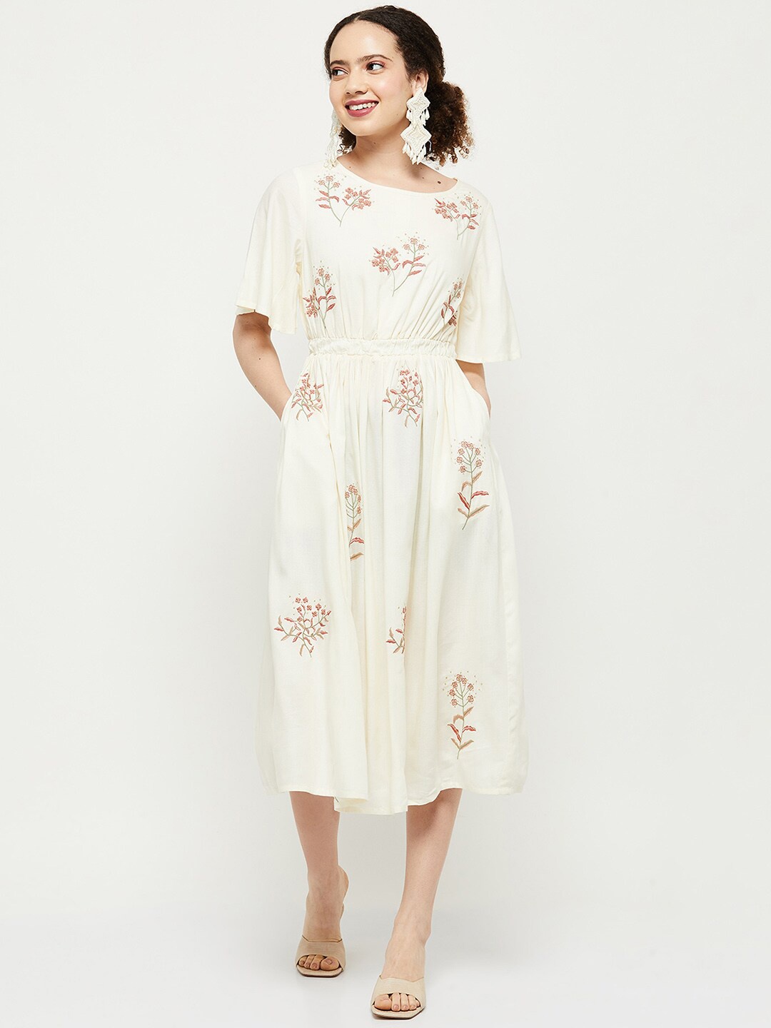 

max Off White Floral Embroidered Midi Dress