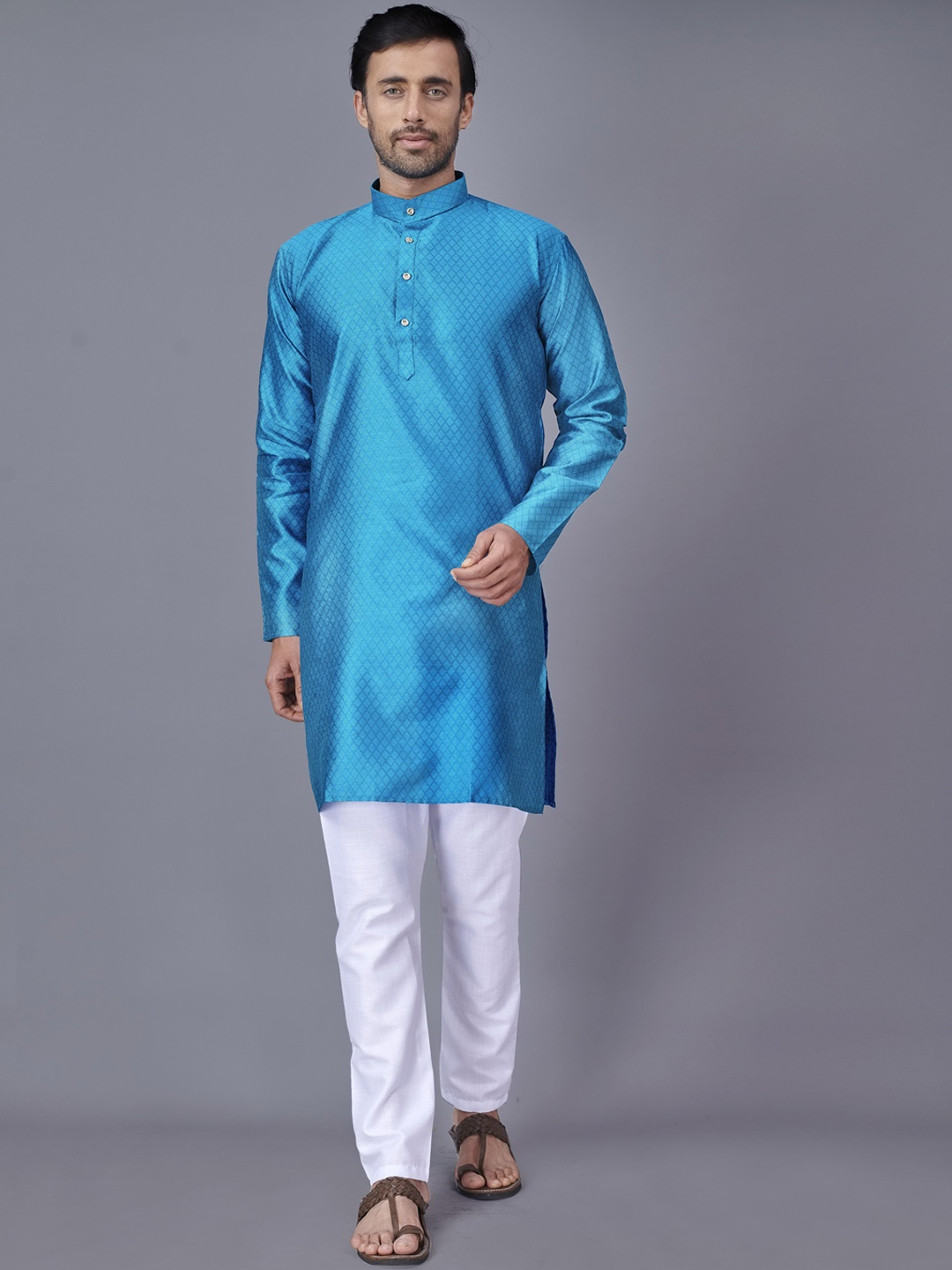 

Fashion FRICKS Men Turquoise Blue Kurta with Pyjamas