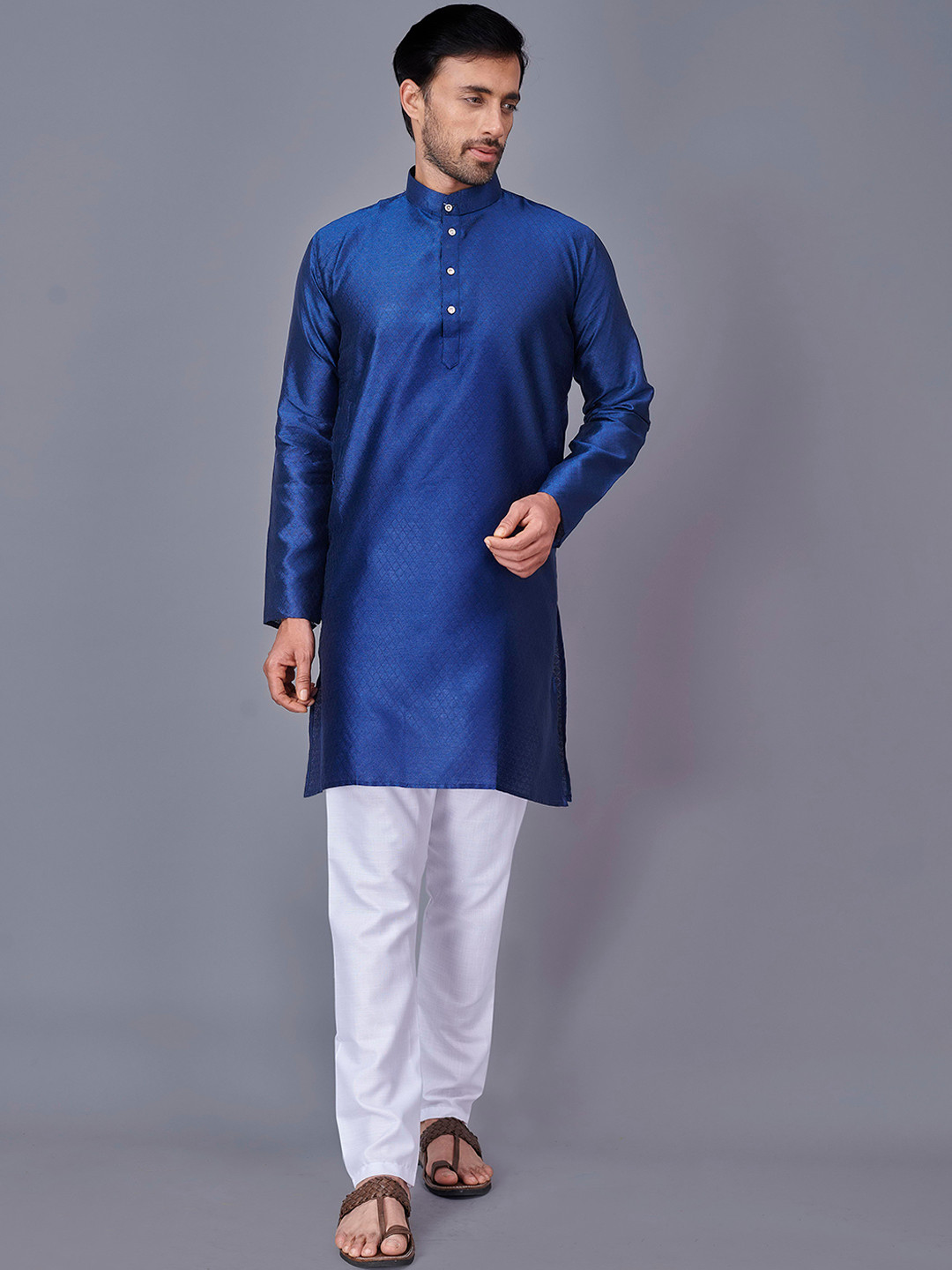 

Fashion FRICKS Men Navy Blue Kurta with Pyjamas