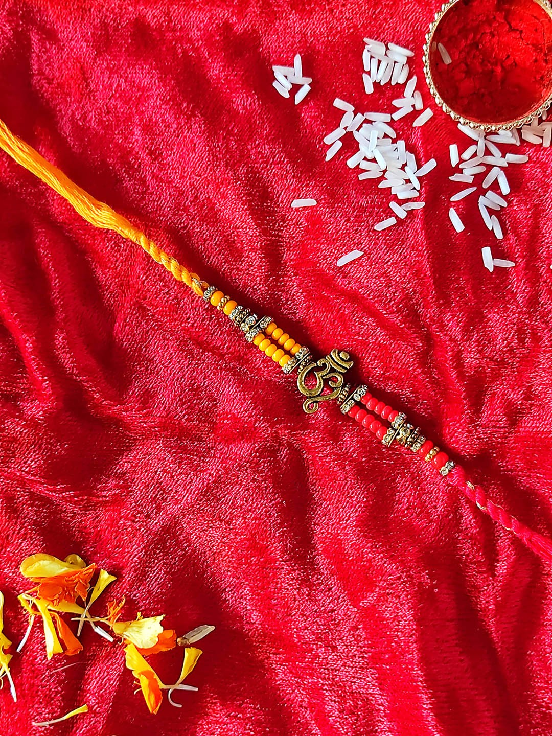 

CRAYTON Men Red & Orange Beaded Rakhi