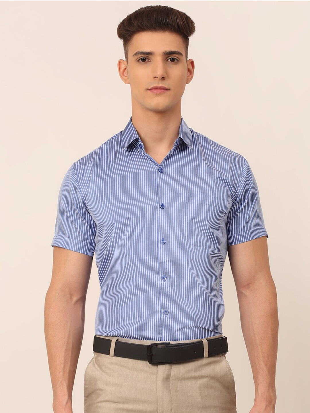 

JAINISH Men Blue Classic Checked Formal Shirt