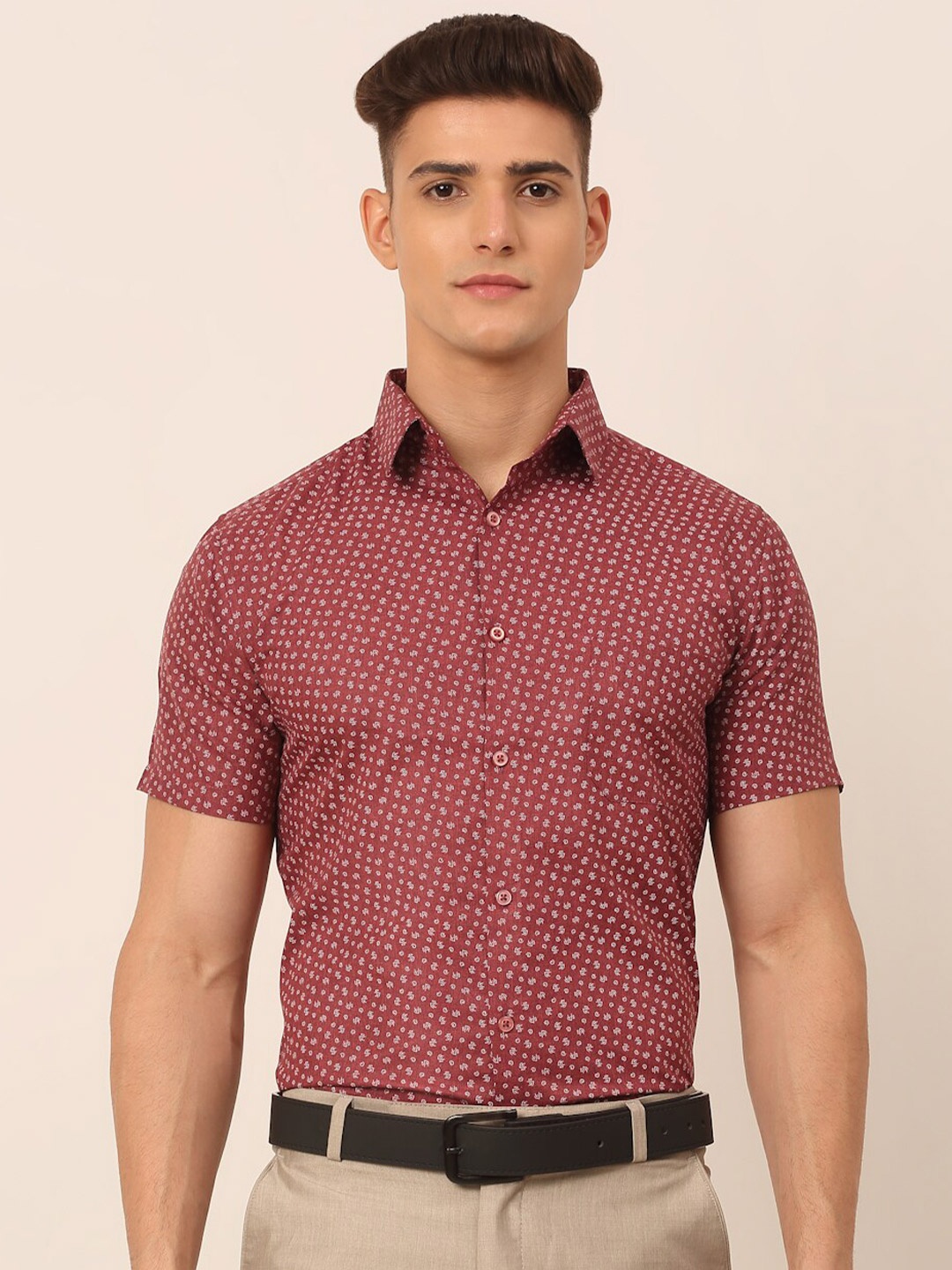 

JAINISH Men Maroon Printed Cotton Classic Formal Shirt