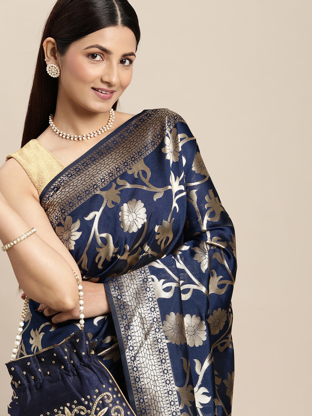 

Hinayat Fashion Navy Blue Ethnic Motifs Zari Silk Blend Banarasi Saree