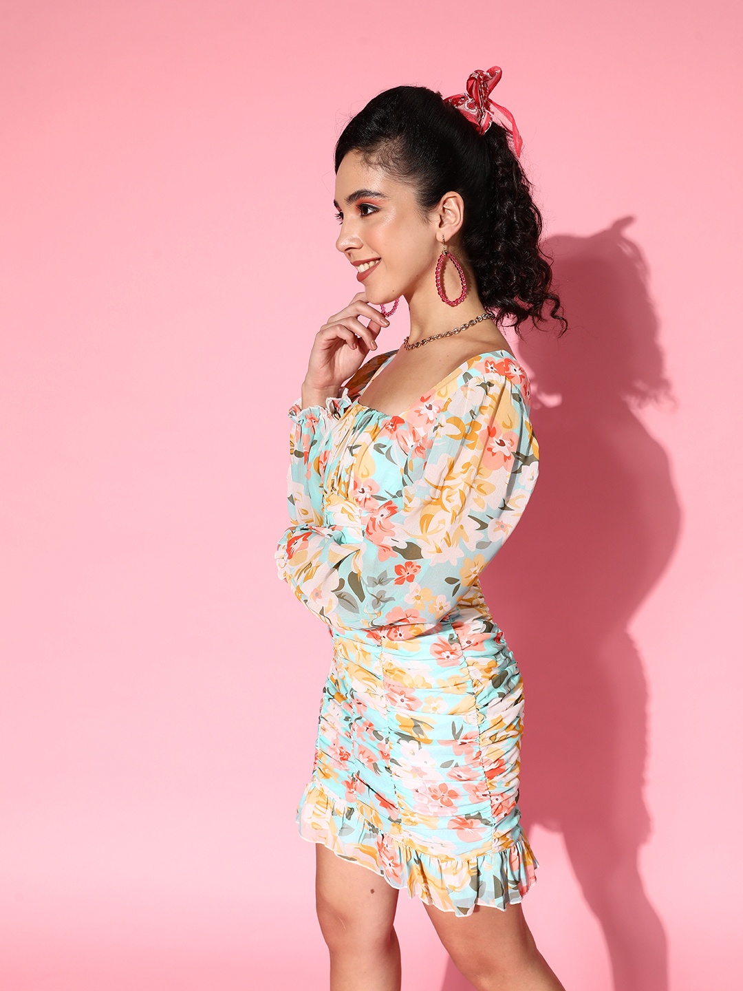 

Berrylush Women Blue Floral Pattern Play Dress