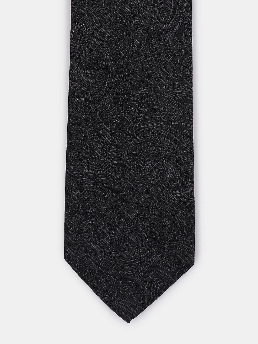 

Arrow Men Black Woven Design Bow Tie