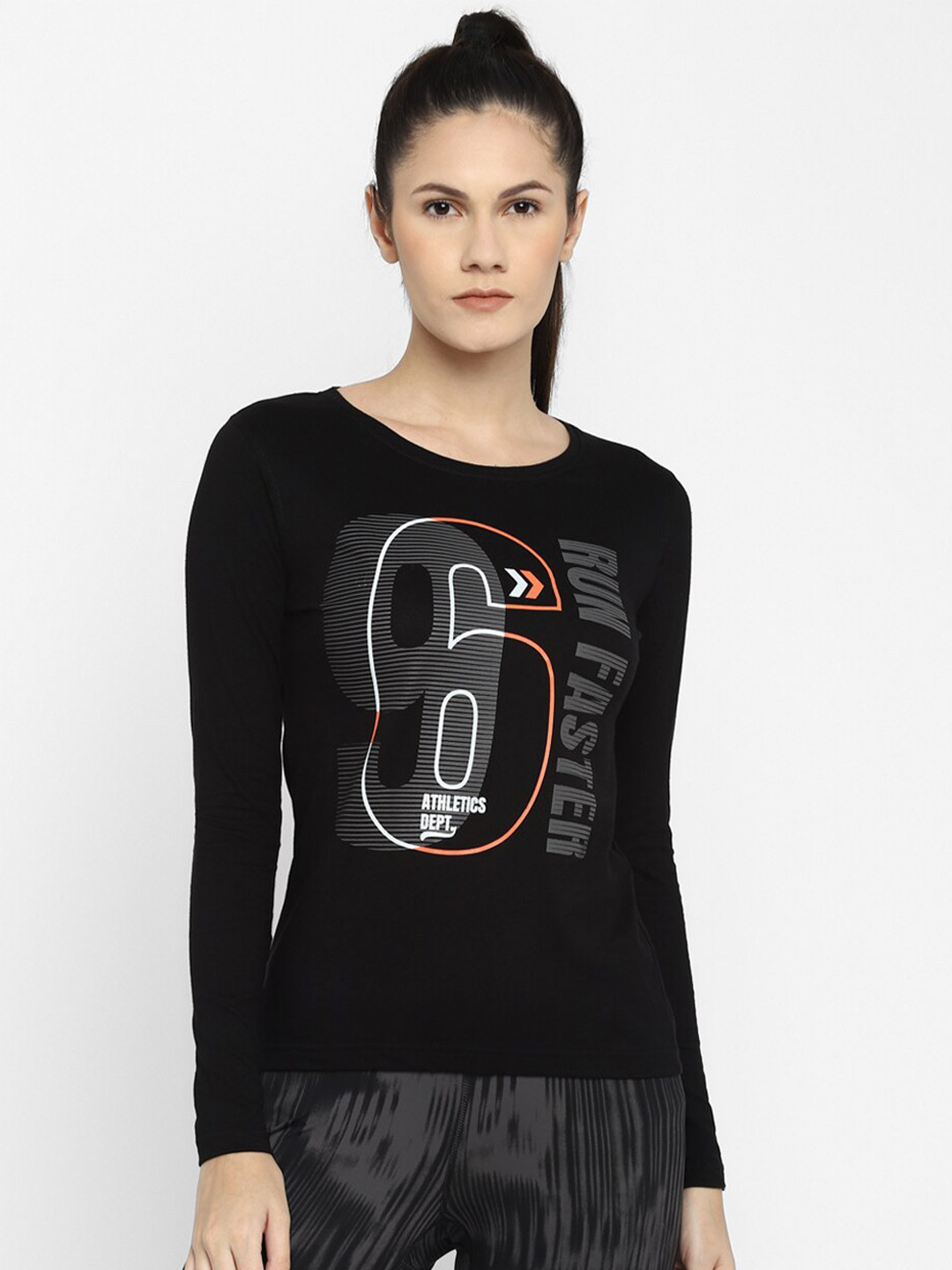 

appulse Women Black Typography Printed T-shirt