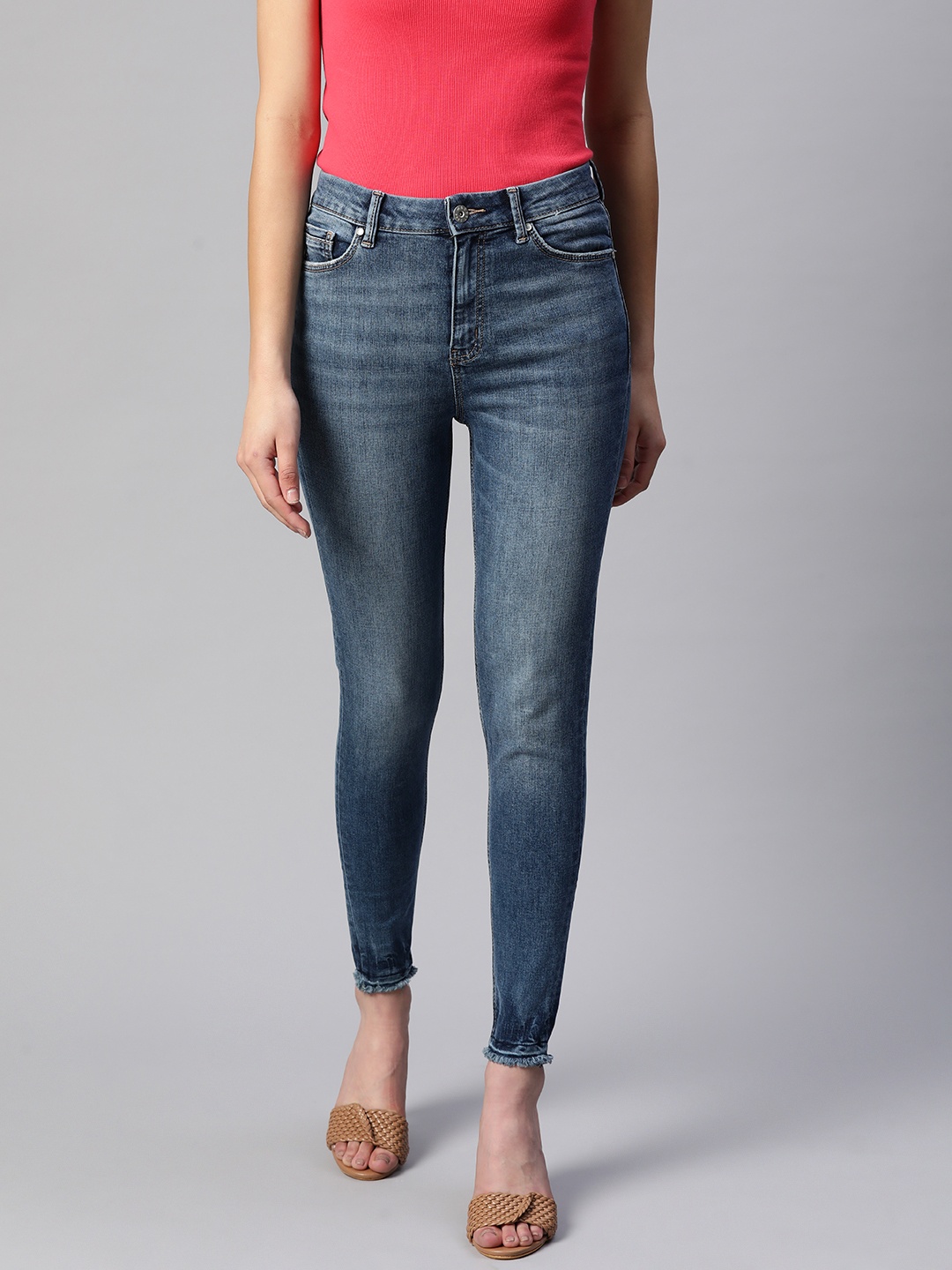 

Marks & Spencer Women Blue Lean Skinny Fit High-Rise Light Fade Stretchable Jeans