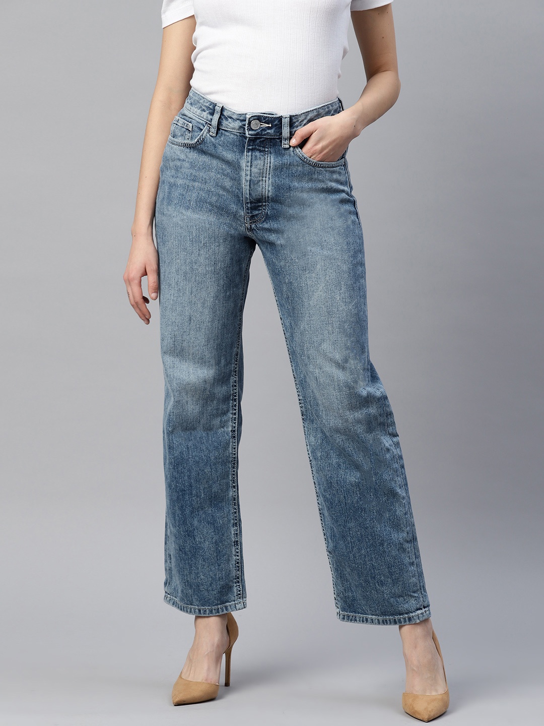 

Marks & Spencer Women Boyfriend Fit High-Rise Light Fade Jeans, Blue