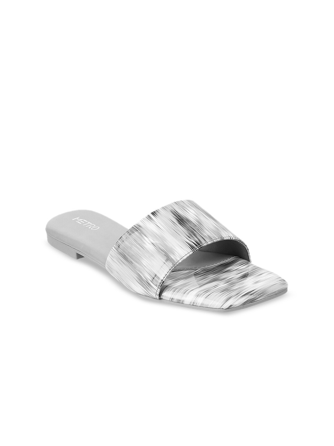 

Metro Women Grey Flats