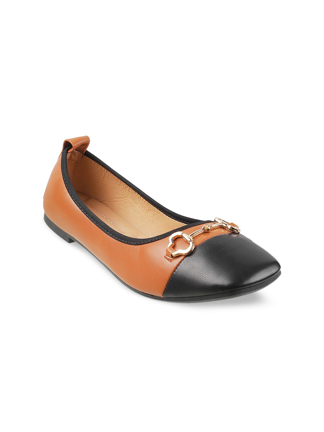 

Metro Women Tan Buckles Flats