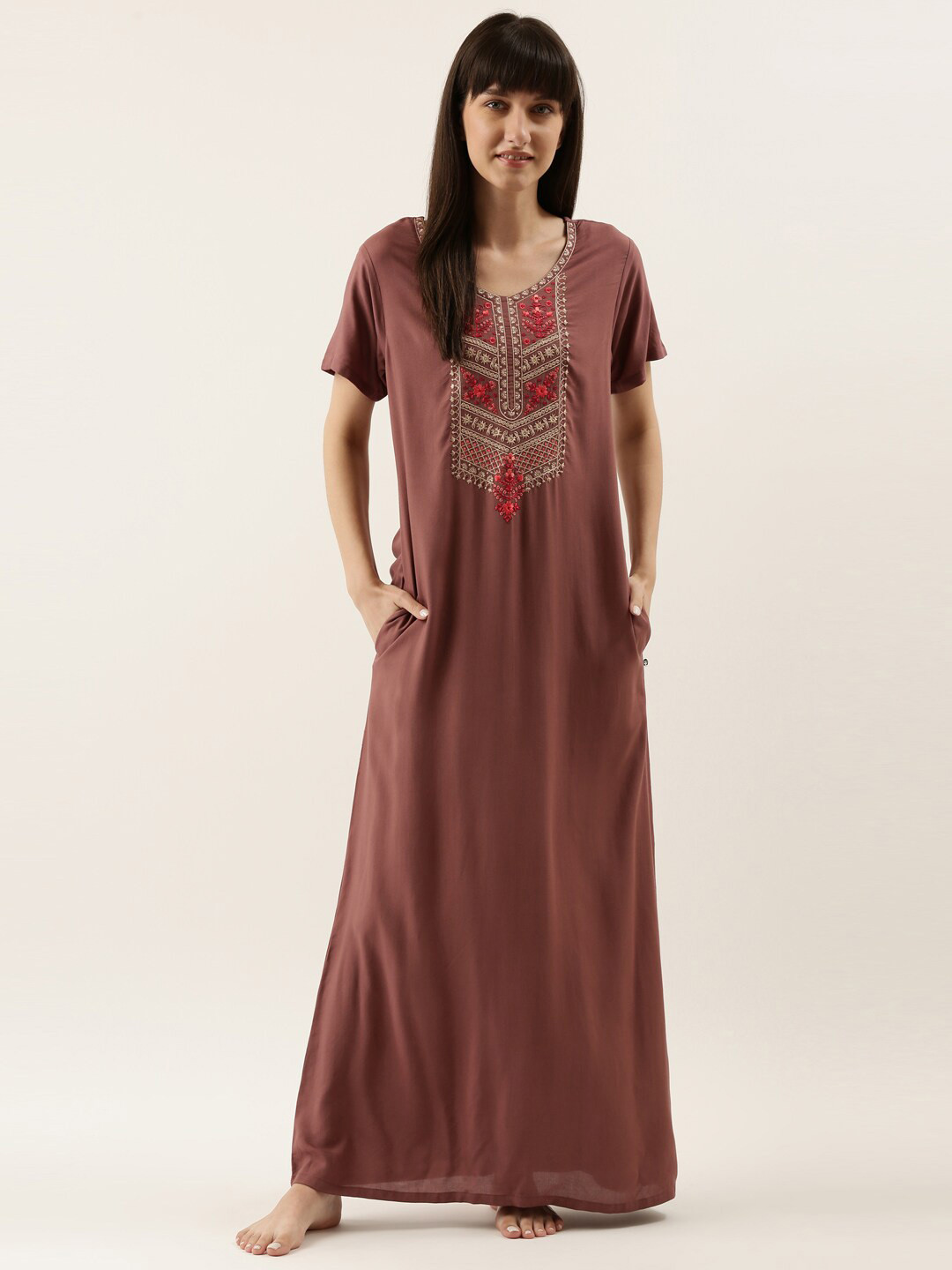 

Bannos Swagger Pink Embroidered Maxi Nightdress