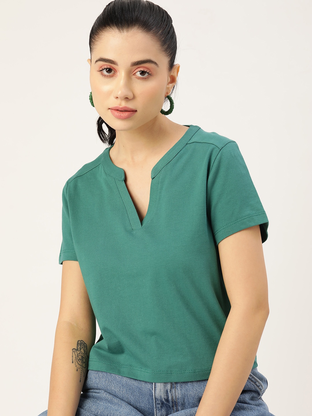

DressBerry Women Green Solid Pure Cotton T-shirt