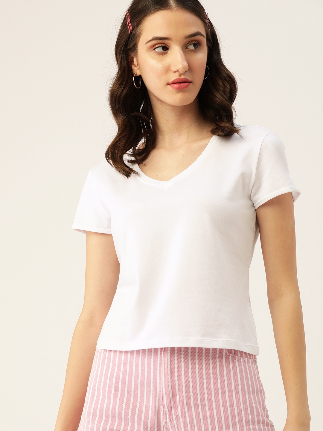 

DressBerry Women White Solid V-Neck T-shirt