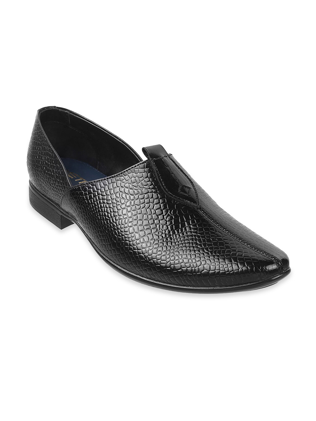 

Metro Men Black Leather Shoe-Style Sandals
