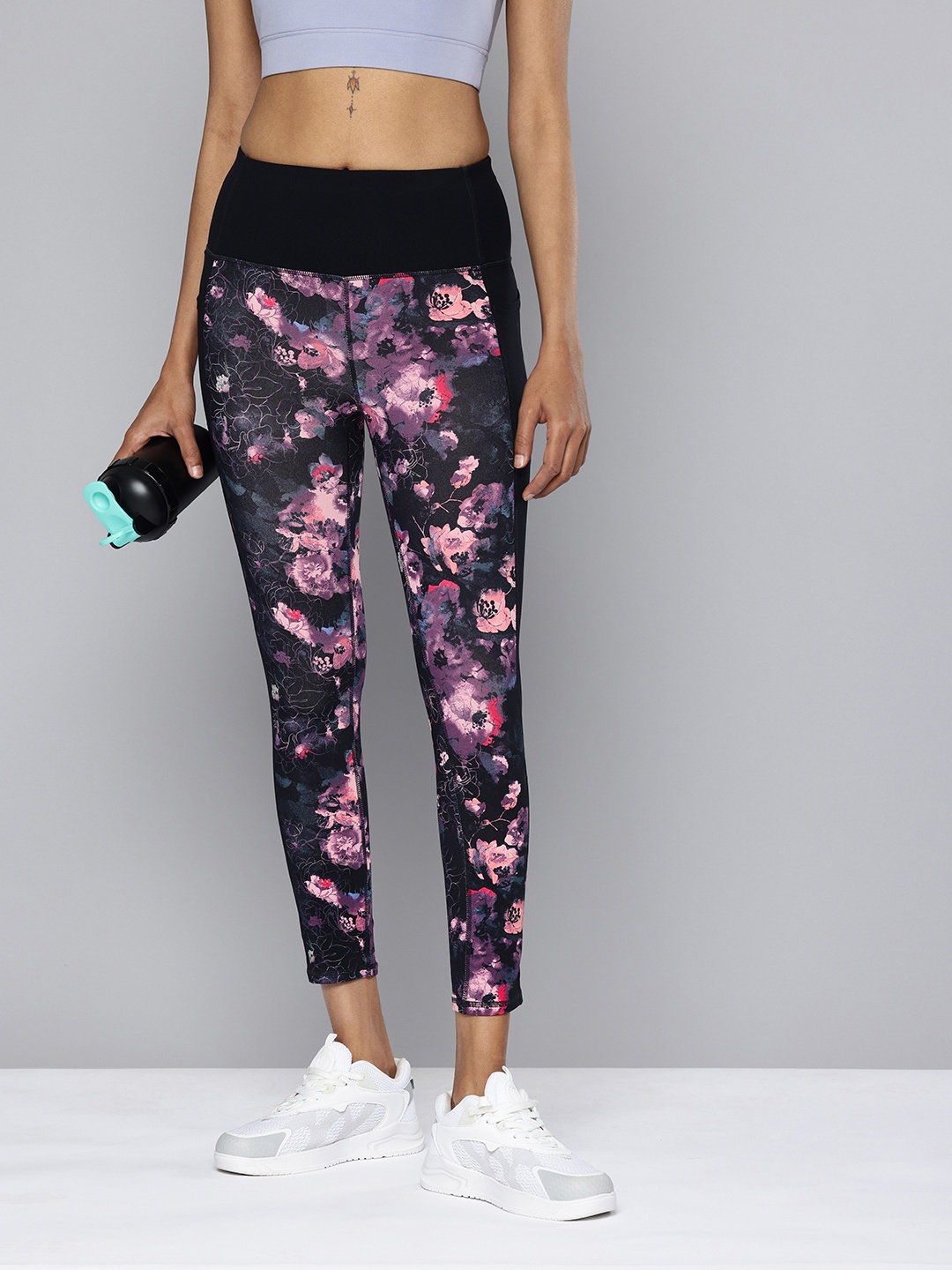 

Skechers Women The Gowalk Linear Floral Printed Cropped Sports Tights, Multi