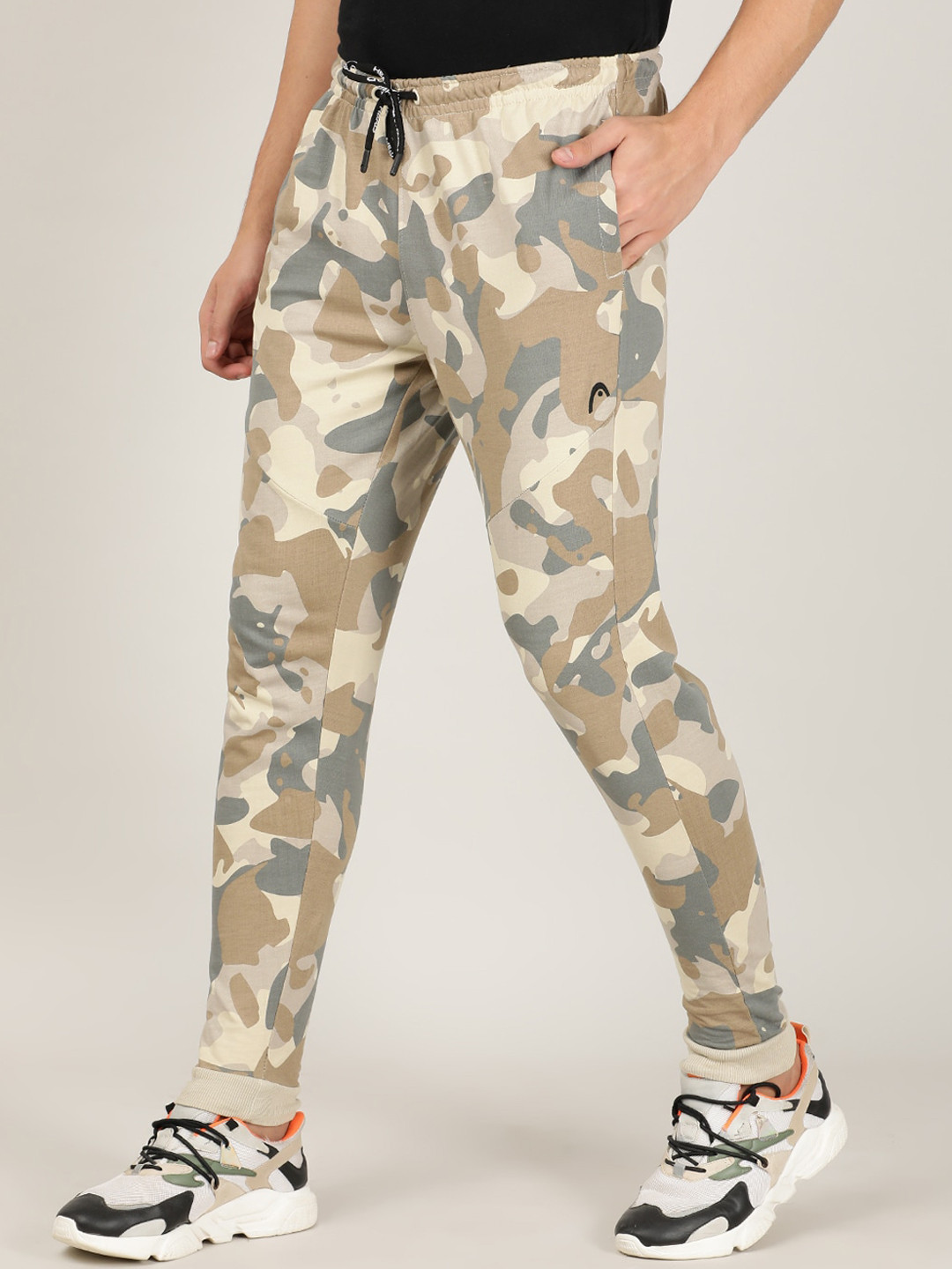

Head Men Brown & White Printed Cotton Slim Fit Joggers