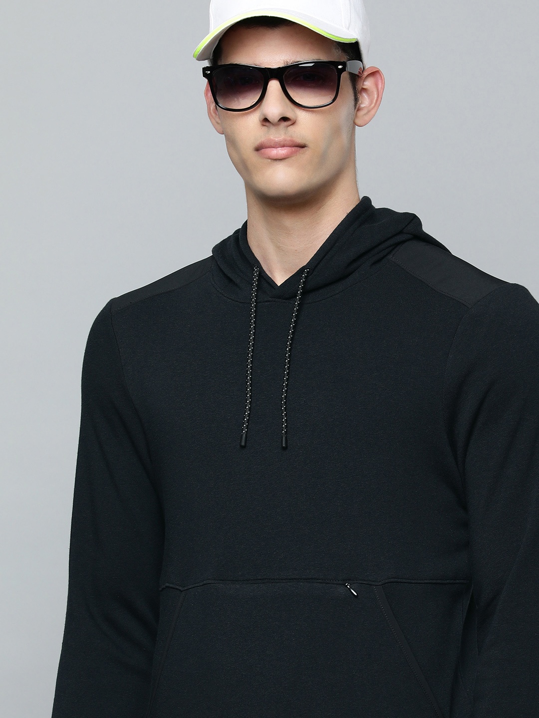 

Skechers Men Black Solid Sweats Utility Hooded Sweatshirt