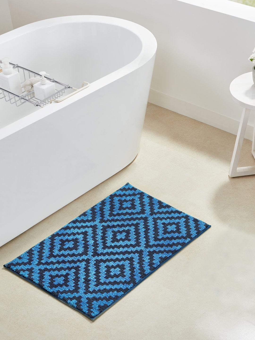 

Pano Navy Blue Printed 1902 GSM Bath Rugs