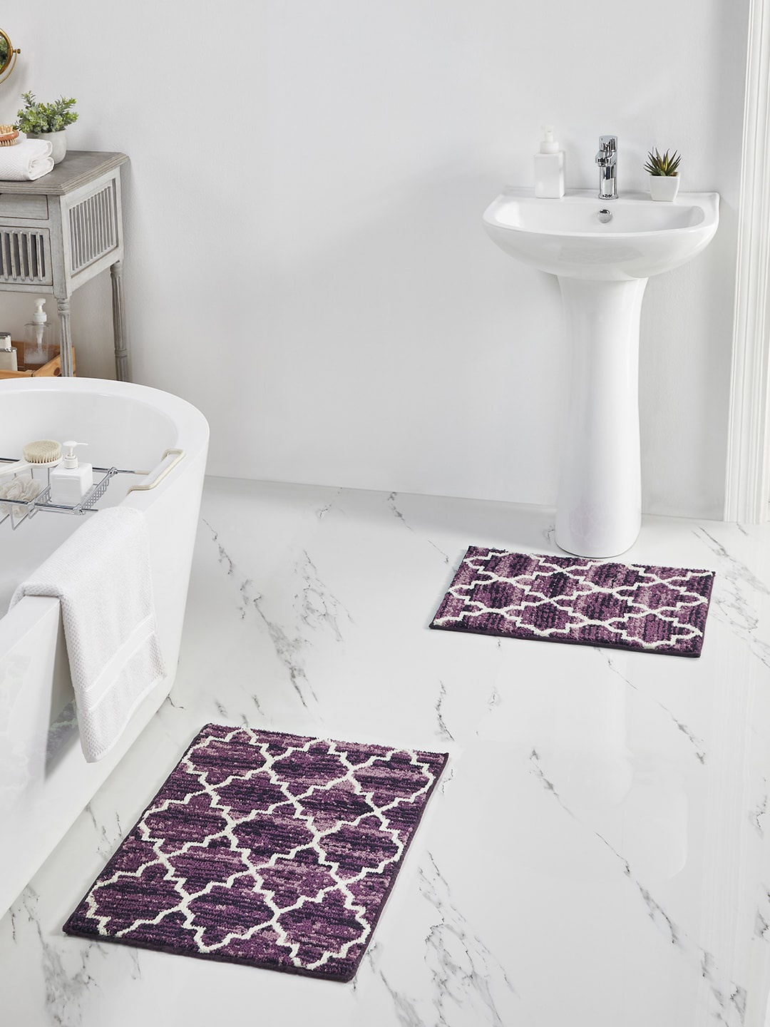 

Pano Purple & White Printed 1902 GSM Bath Mat