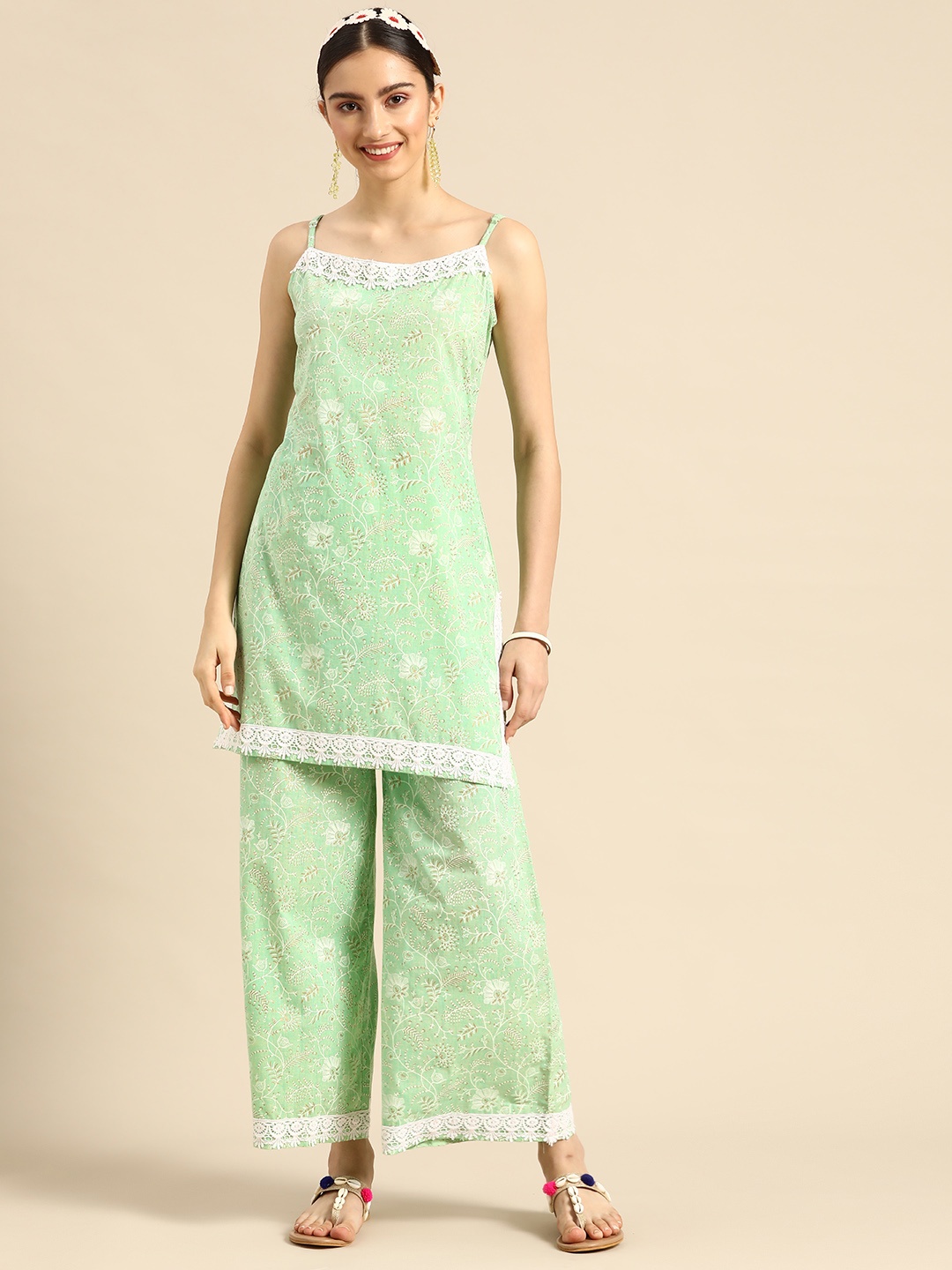 

Sangria Women Sea Green Floral Printed Kurta with Palazzos