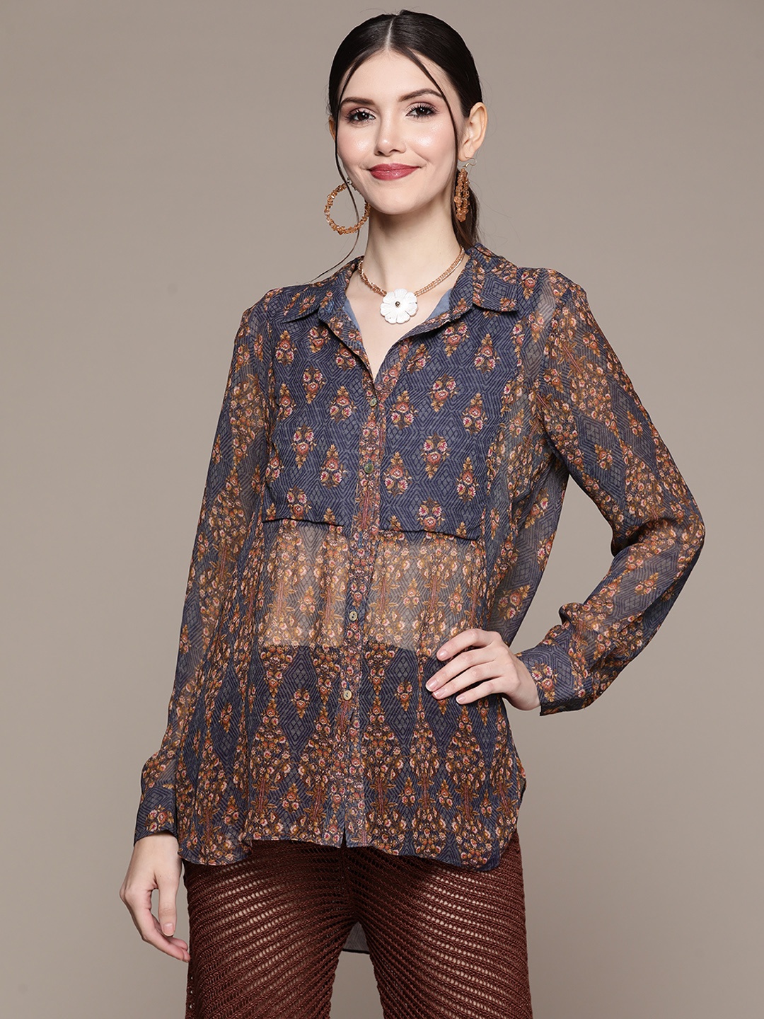 

aarke Ritu Kumar Women Navy Blue & Brown Printed Relaxed Casual Shirt