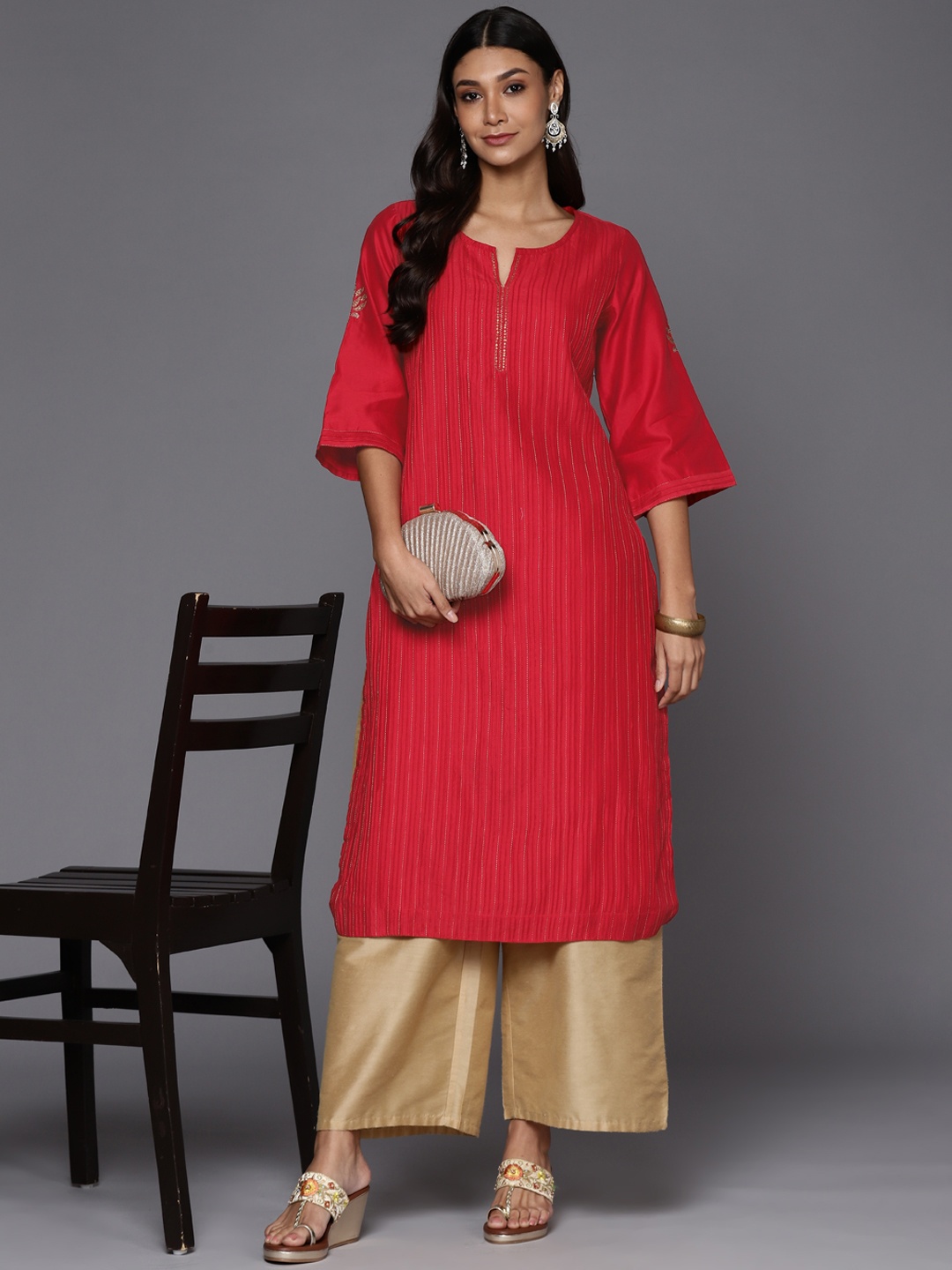 

Fabindia Women Red Pintucks Detail Cotton Silk Flared Sleeves Straight Kurta