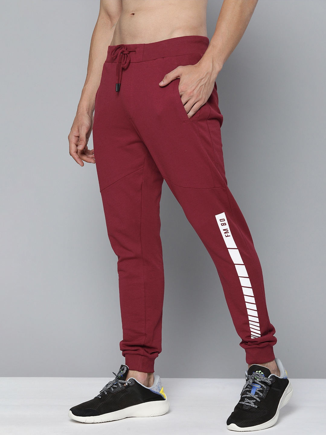 

Flying Machine Men Maroon Solid Pure Cotton Joggers