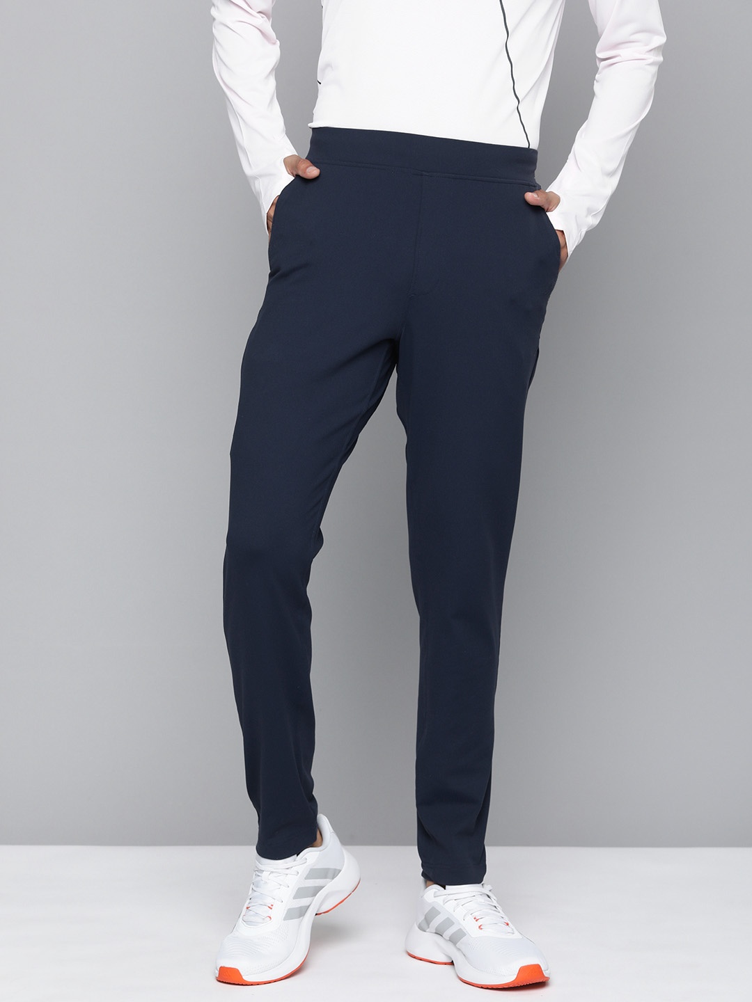 

Skechers Men The Gowalk Mid-Rise Tapered Fit Track Pants, Navy blue