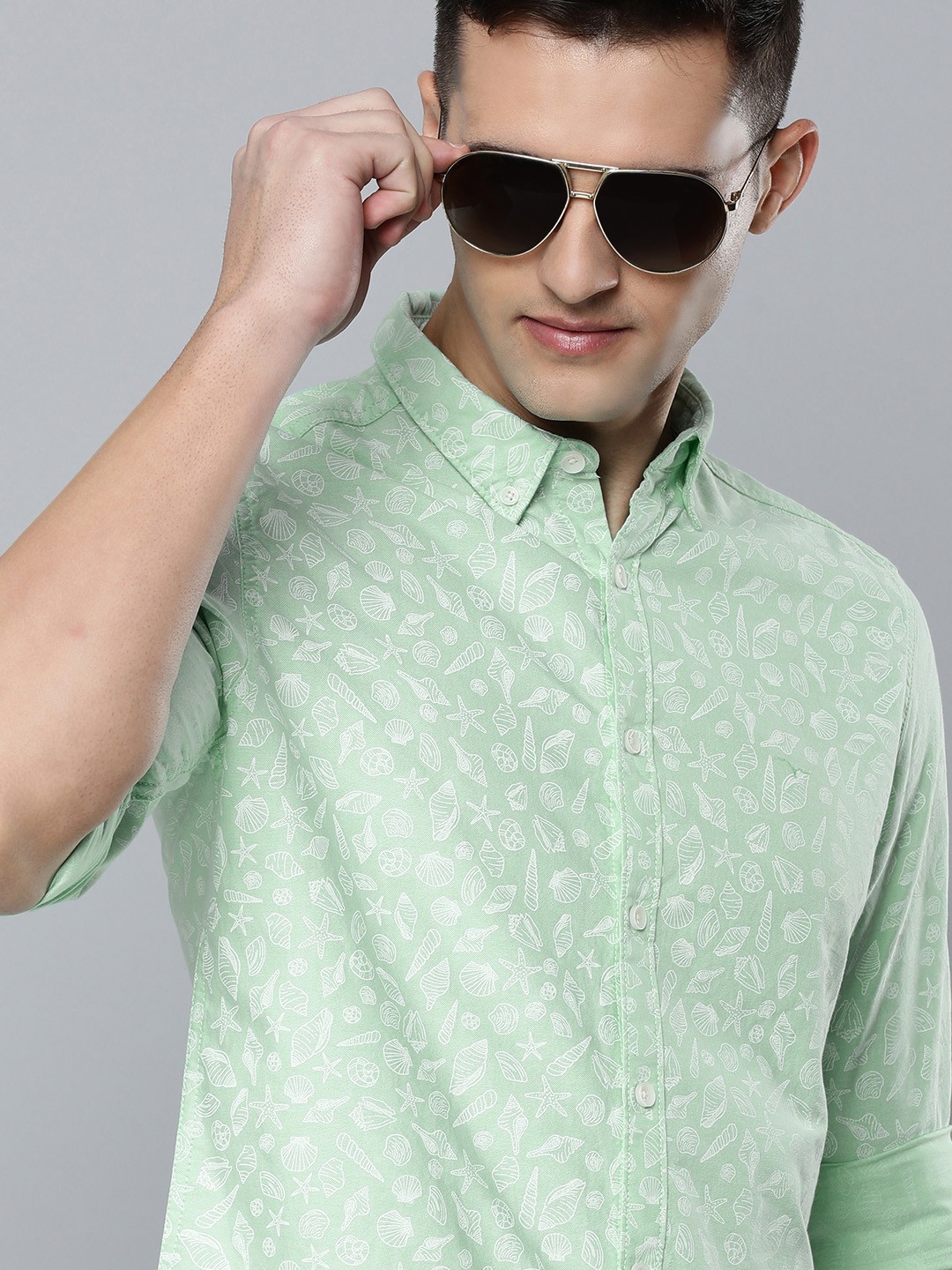 

Flying Machine Men Mint Green Conversational Printed Pure Cotton Slim Fit Casual Shirt