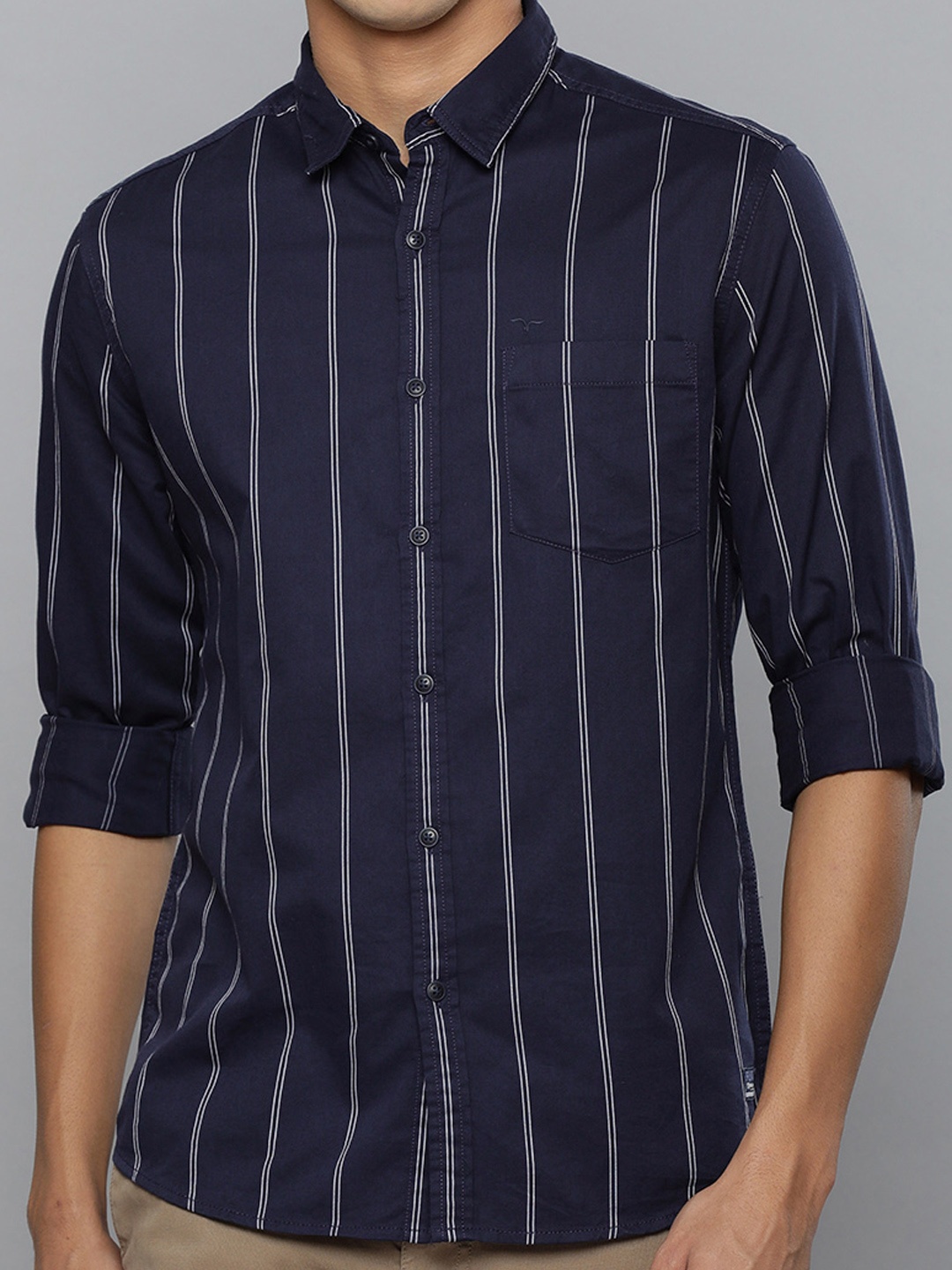 

Flying Machine Men Navy Blue Striped Pure Cotton Slim Fit Casual Shirt