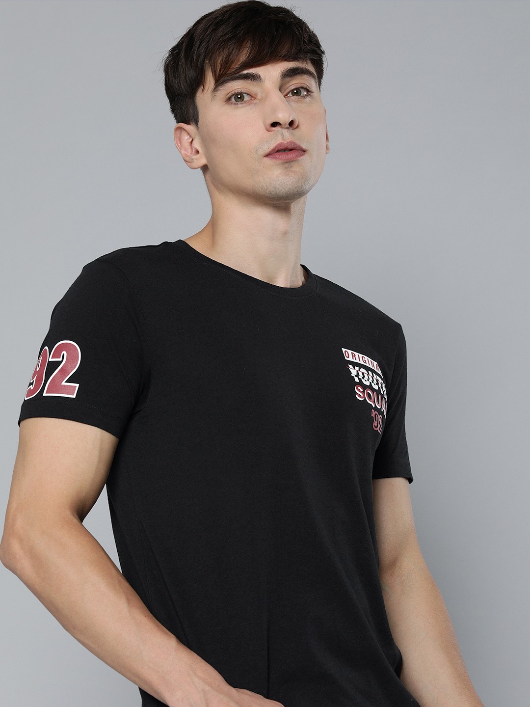

Flying Machine Men Black Typography Printed Pure Cotton T-shirt