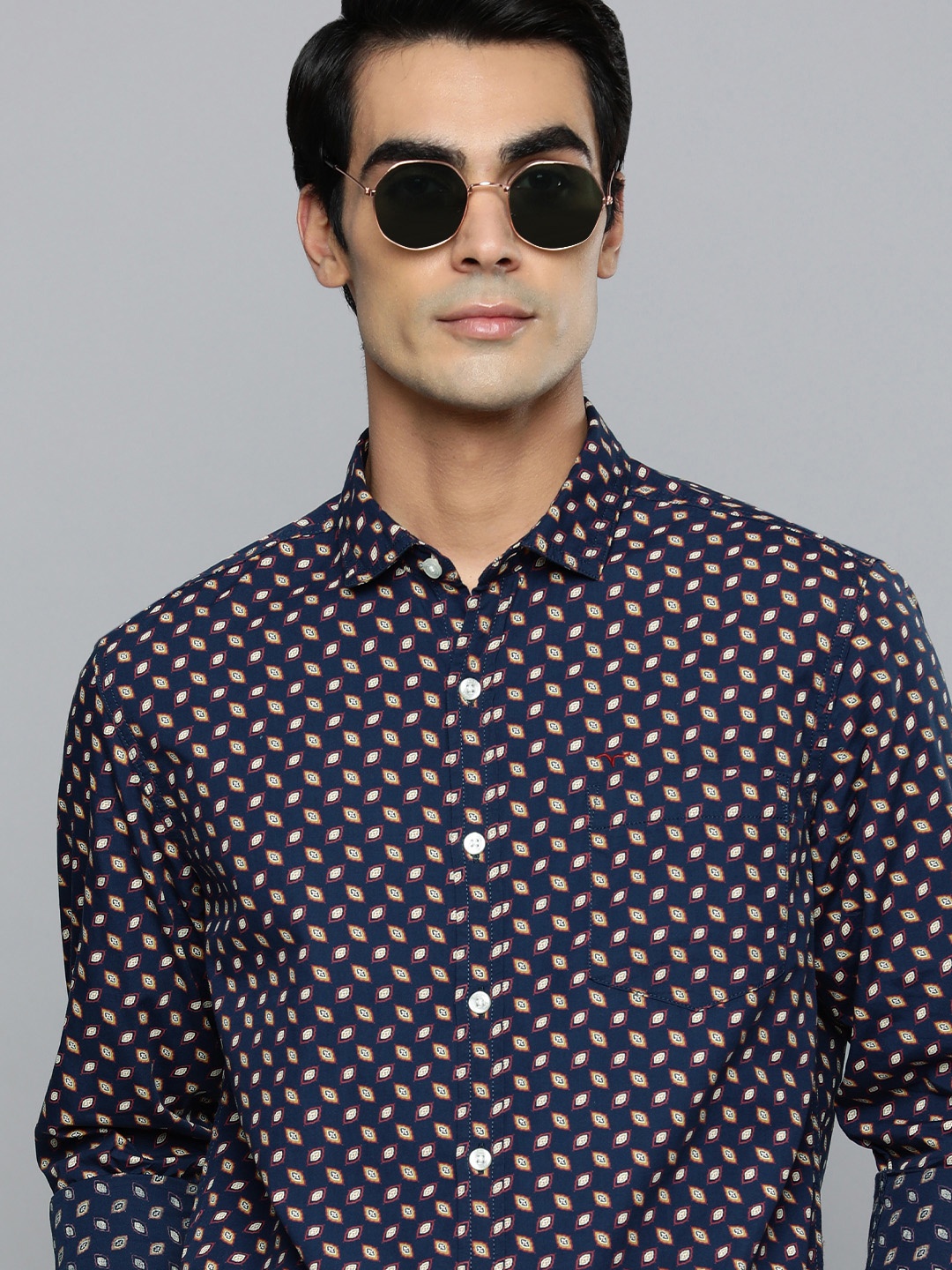 

Flying Machine Men Navy Blue Slim Fit Printed Pure Cotton Casual Shirt