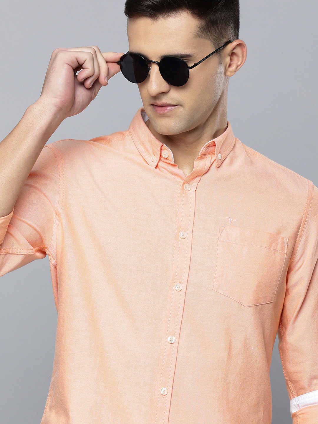 

Flying Machine Men Orange Solid Pure Cotton Slim Fit Casual Shirt