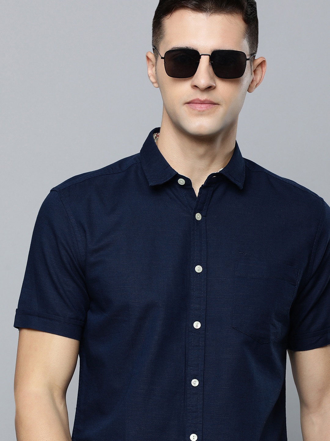 

Flying Machine Men Navy Blue Solid Slim Fit Casual Shirt