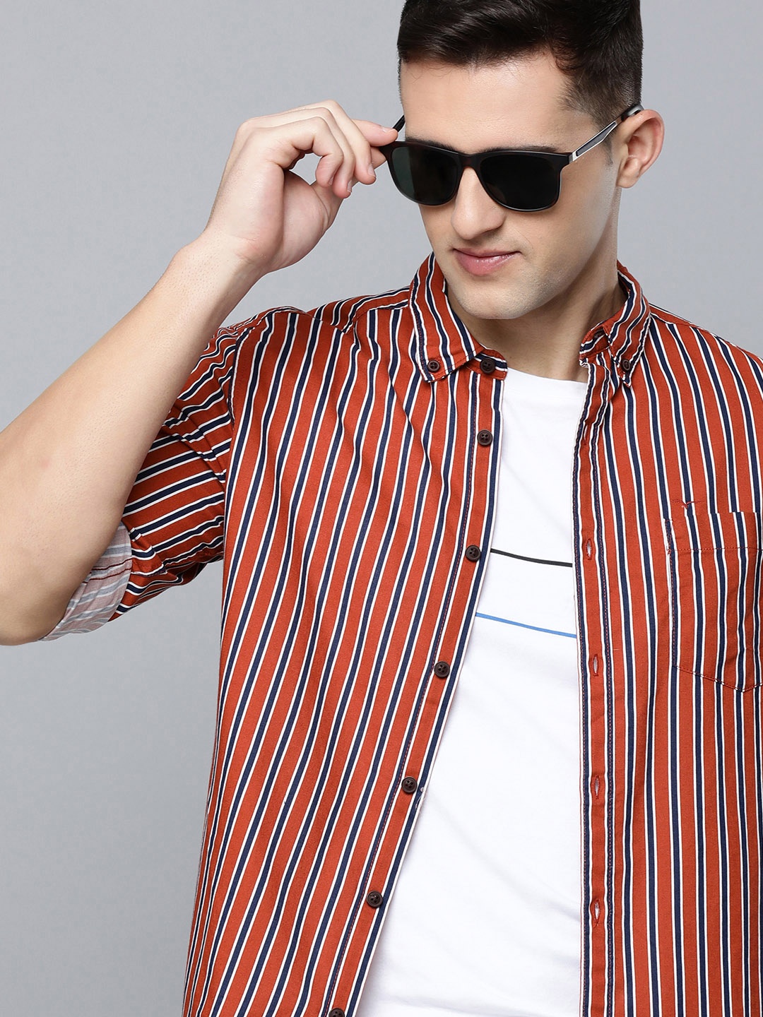 

Flying Machine Men Rust Red & Blue Slim Fit Striped Pure Cotton Casual Shirt