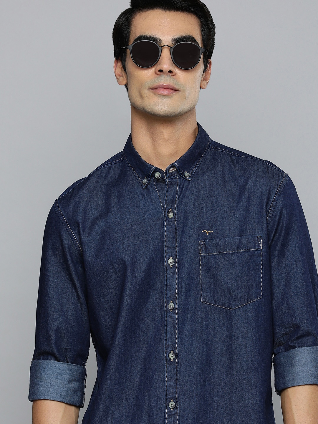 

Flying Machine Men Blue Solid Slim Fit Pure Cotton Casual Shirt