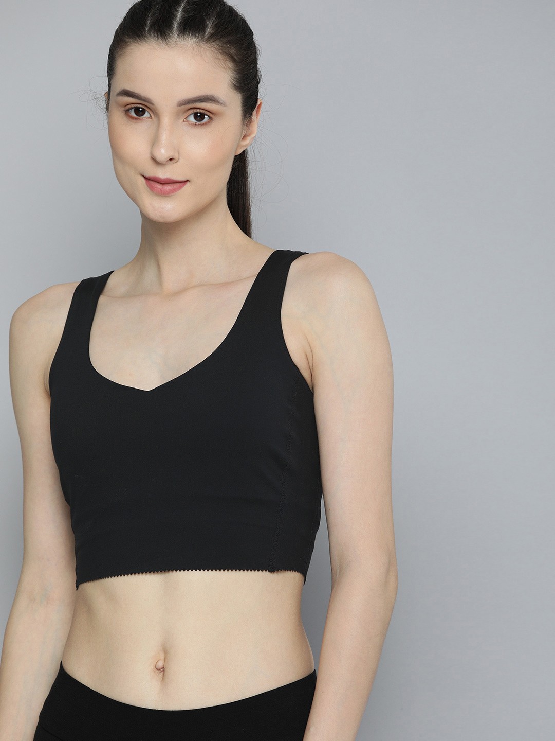 

Skechers Black Typography Printed GOSCULPT SCALLOPED Lightly Padded Bra WBR115