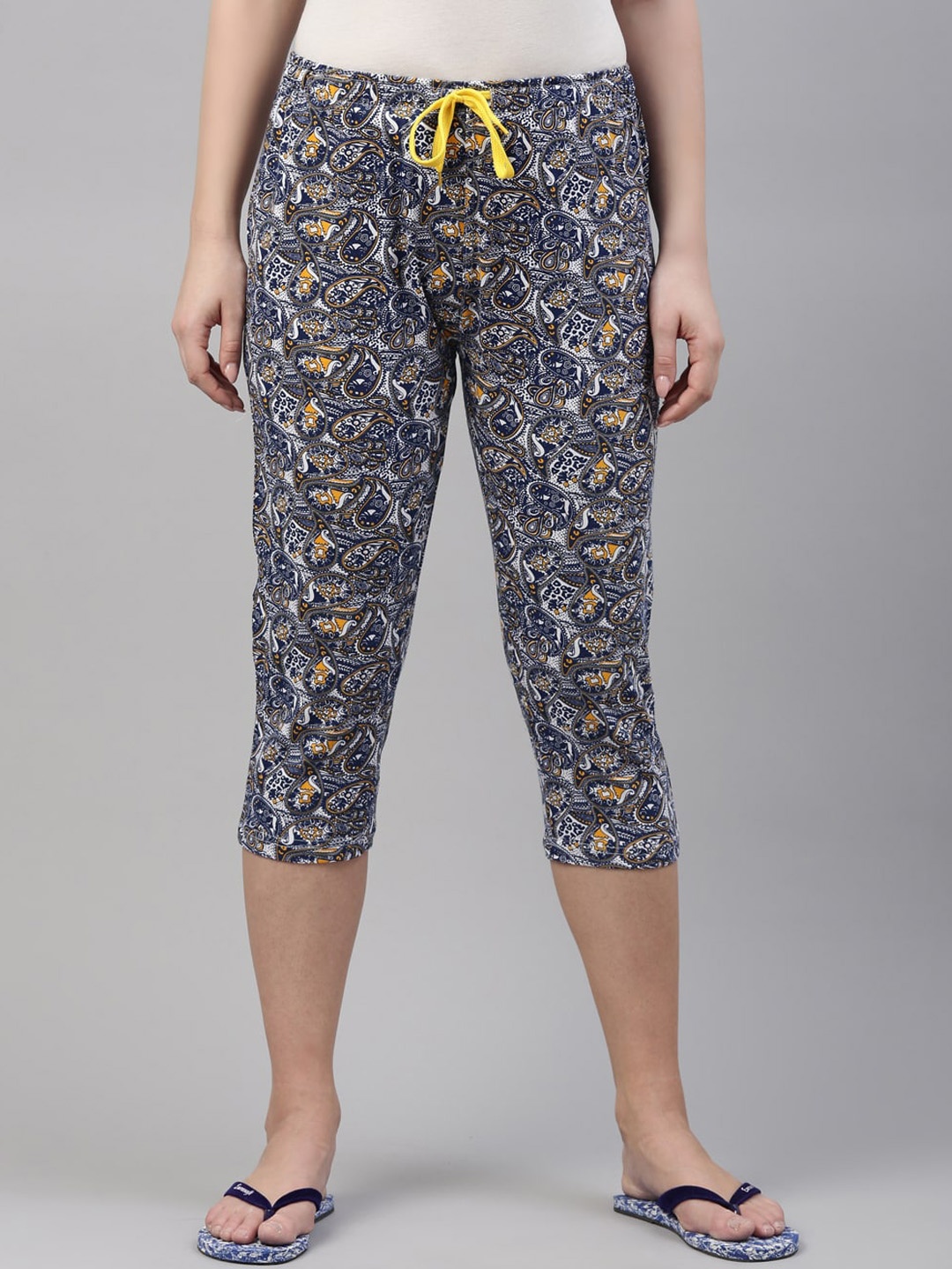 

Kryptic Women Blue & White Printed Capris