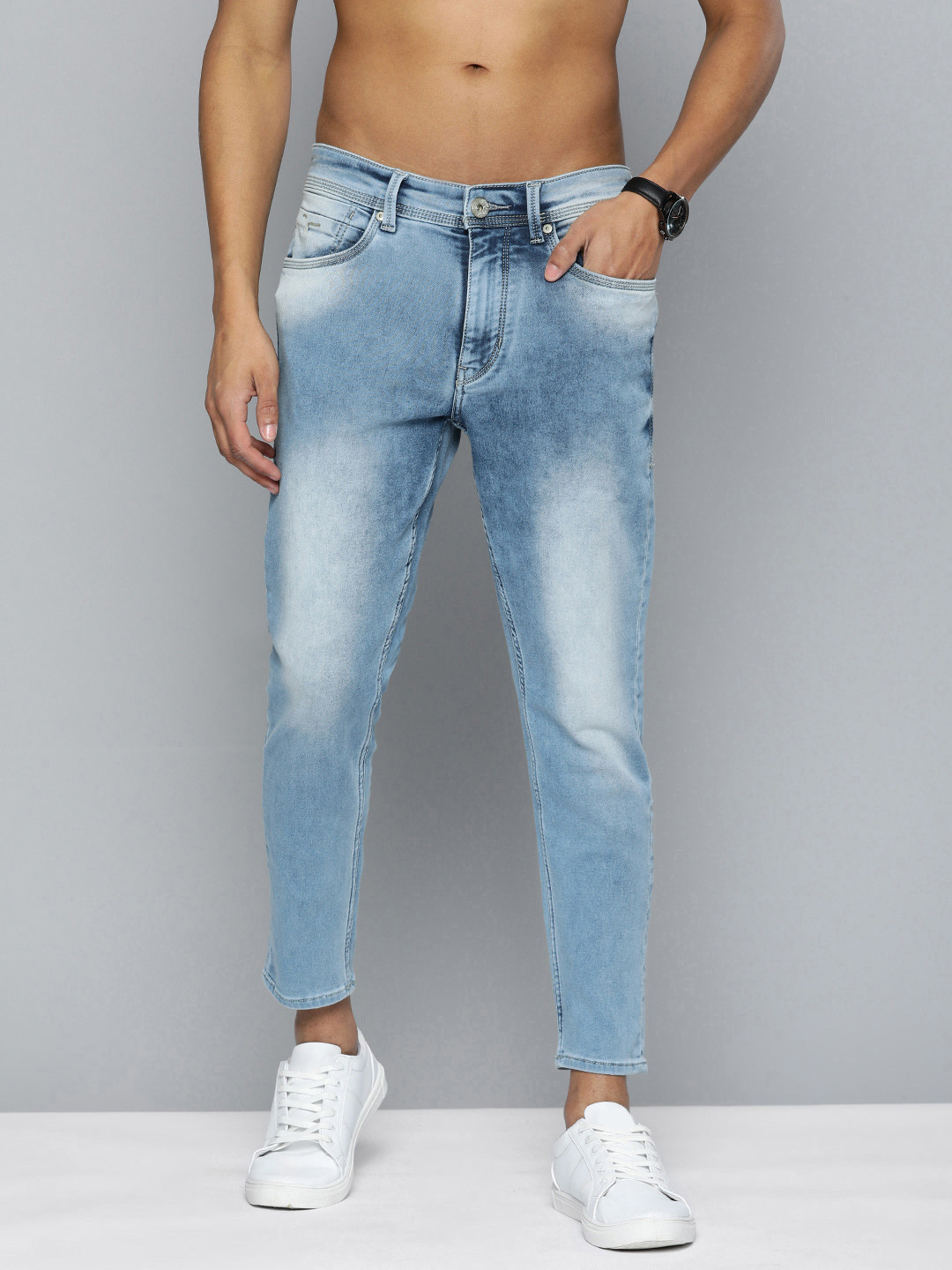 

Flying Machine Men Heavy Fade Acid Wash Stretchable Cropped Jeans, Blue