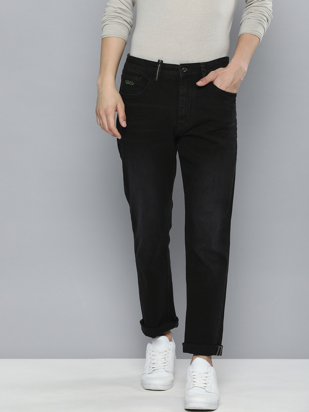 

Flying Machine Men Slim Fit Light Fade Stretchable Jeans, Black