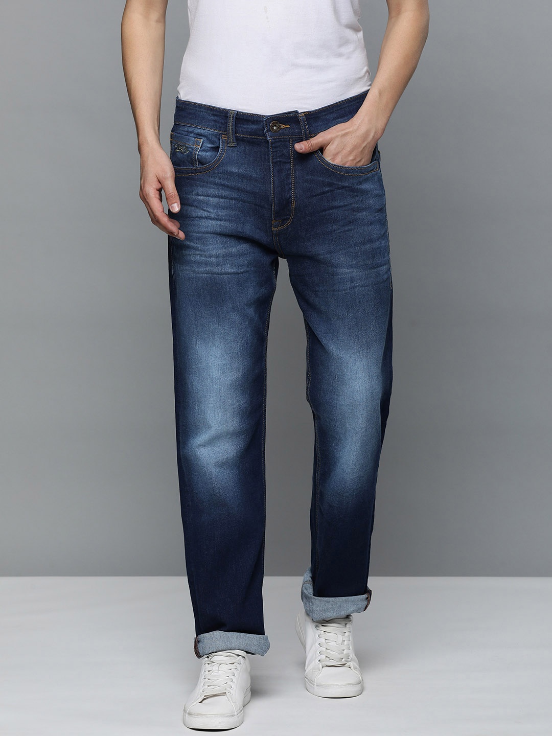 

Flying Machine Men Blue Slim Fit Light Fade Stretchable Jeans