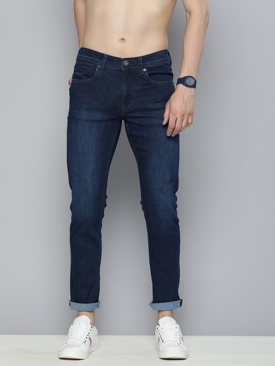 

Flying Machine Men Prince Slim Fit Light Fade Stretchable Jeans, Blue