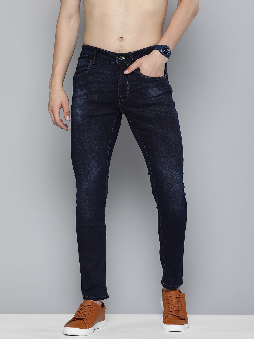 

Flying Machine Men Skinny Fit Light Fade Stretchable Jeans, Blue