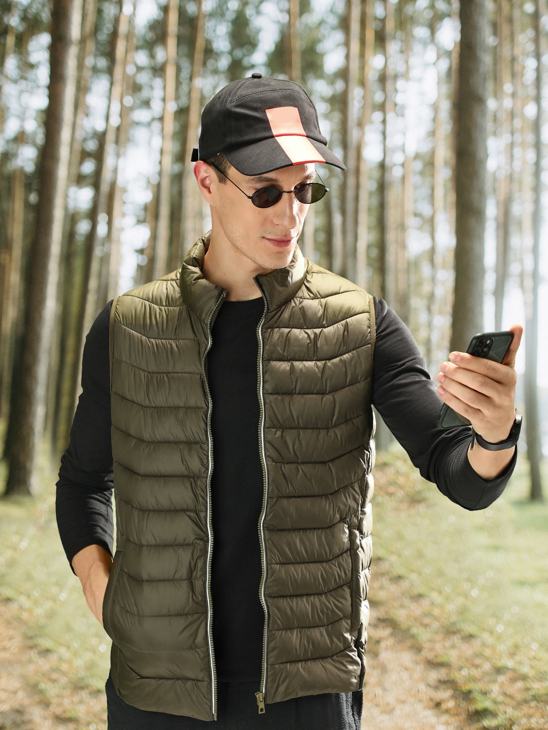 

Flying Machine Men Olive Green Solid Puffer Jacket